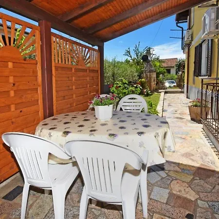 Apartmán Orhideja *